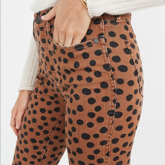 Madewell High-Rise Skinny Jeans in Leopard Dot - Picture 3 of 6